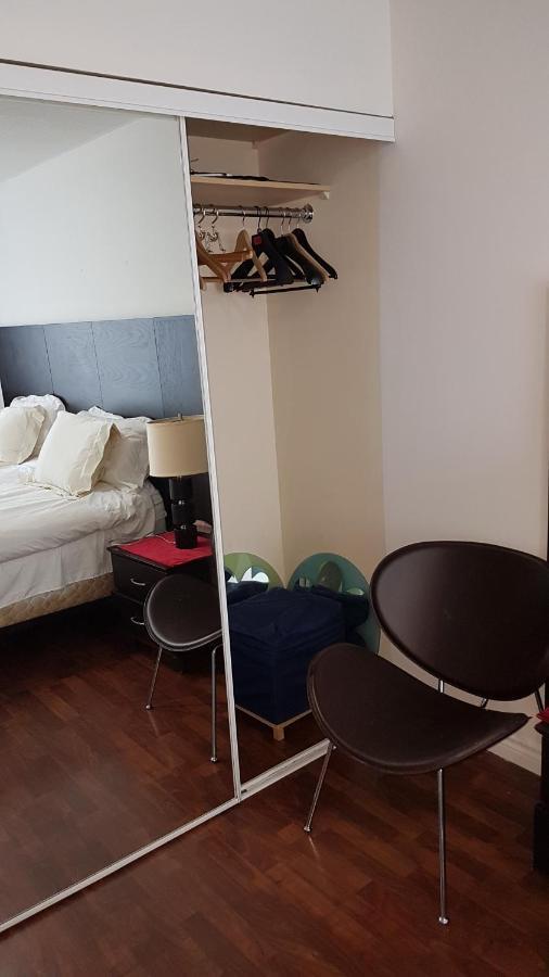 Toronto Luxury Accommodations - Qwest Экстерьер фото