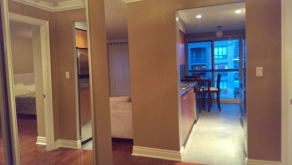 Toronto Luxury Accommodations - Qwest Экстерьер фото