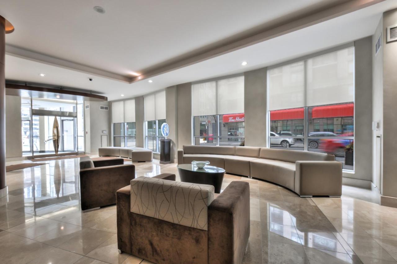 Toronto Luxury Accommodations - Qwest Экстерьер фото